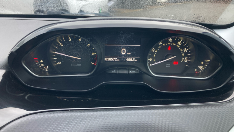 Peugeot 208 1.2 PureTech 82 Tech Edition 5dr [Start Stop] Petrol Hatchback